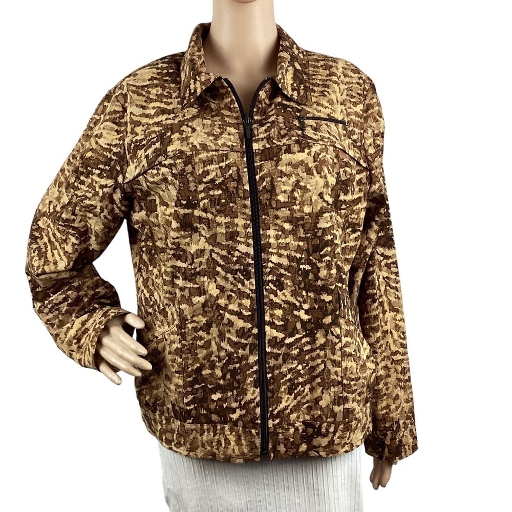 Zenergy by Chico's Windbreaker Jacket Size L Brown Print
